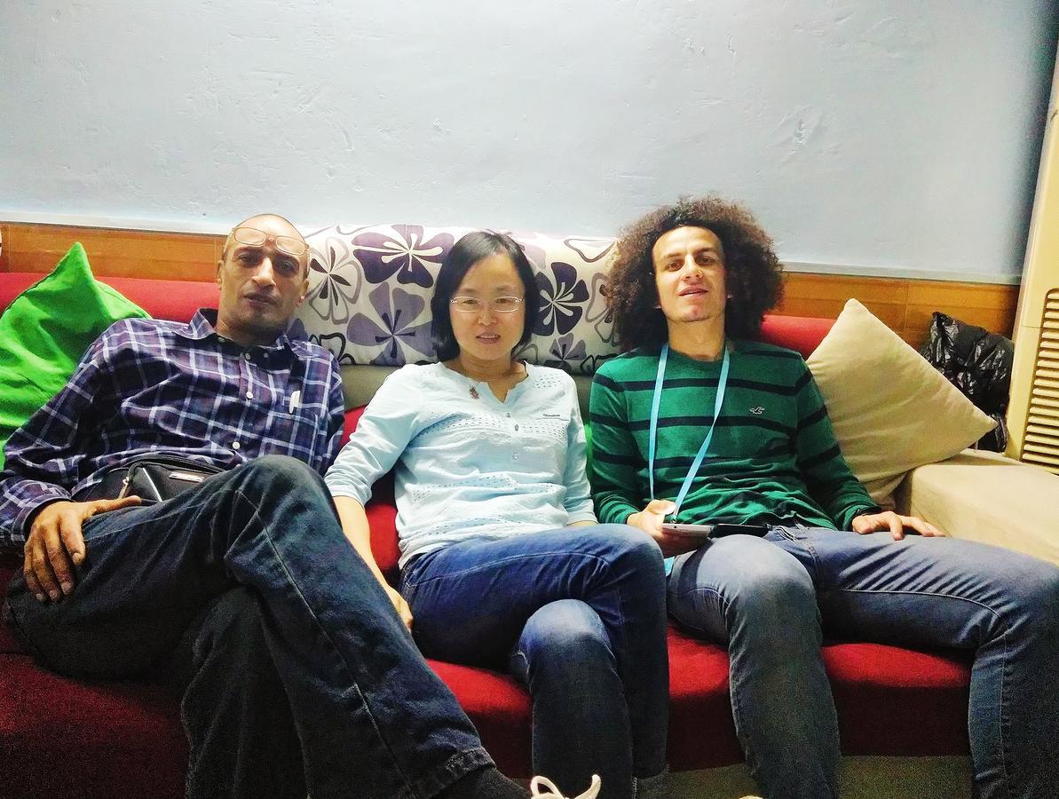 Guangzhou Langba Hostel מראה חיצוני תמונה